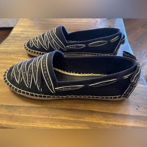 Tory Burch Navy Espadrilles in EUC (like new)